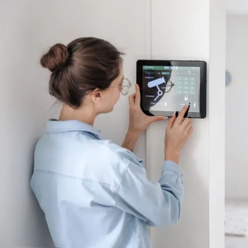 Alarm Monitoring Basics: Your Guide to 24/7 Protection